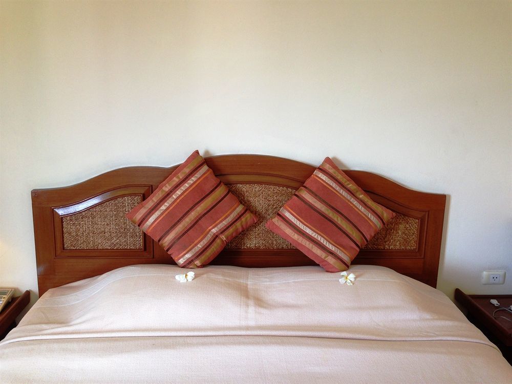 Phuphaya Resort Pattaja Kültér fotó