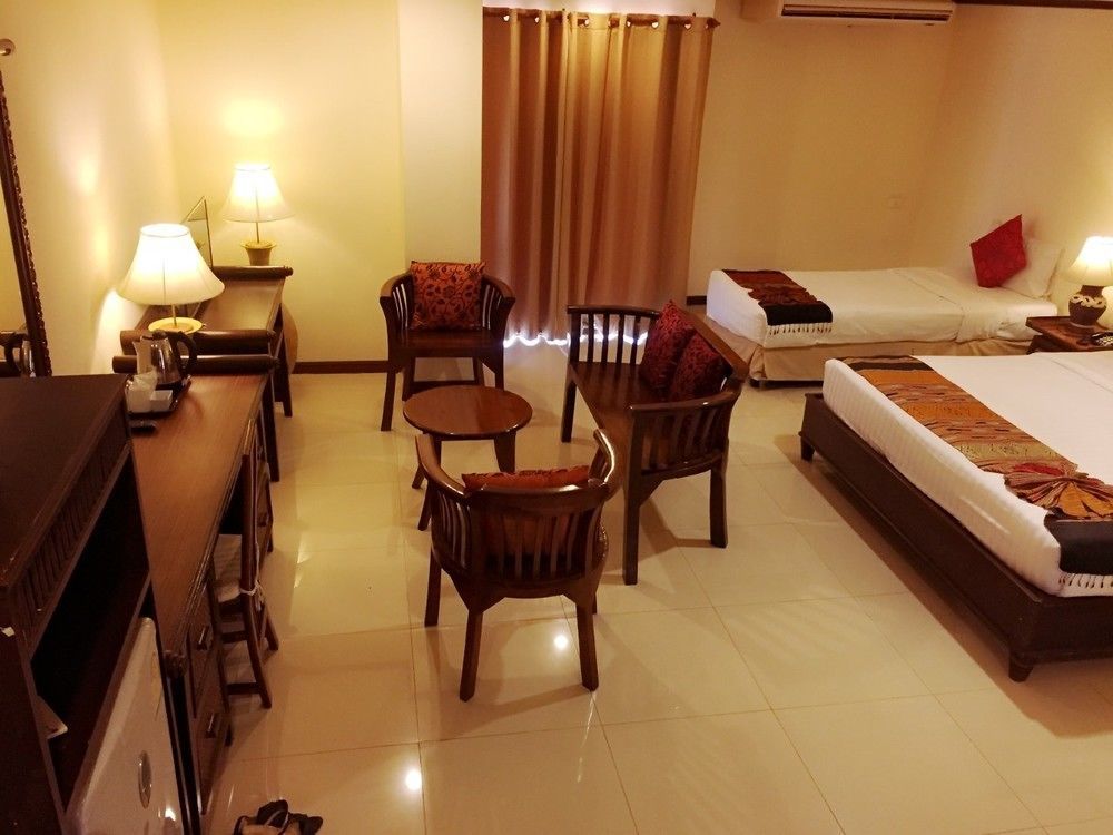 Phuphaya Resort Pattaja Kültér fotó