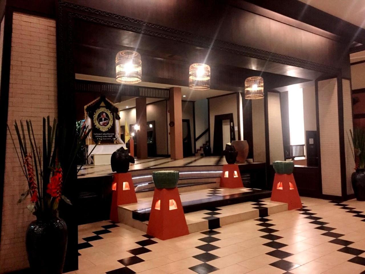 Phuphaya Resort Pattaja Kültér fotó