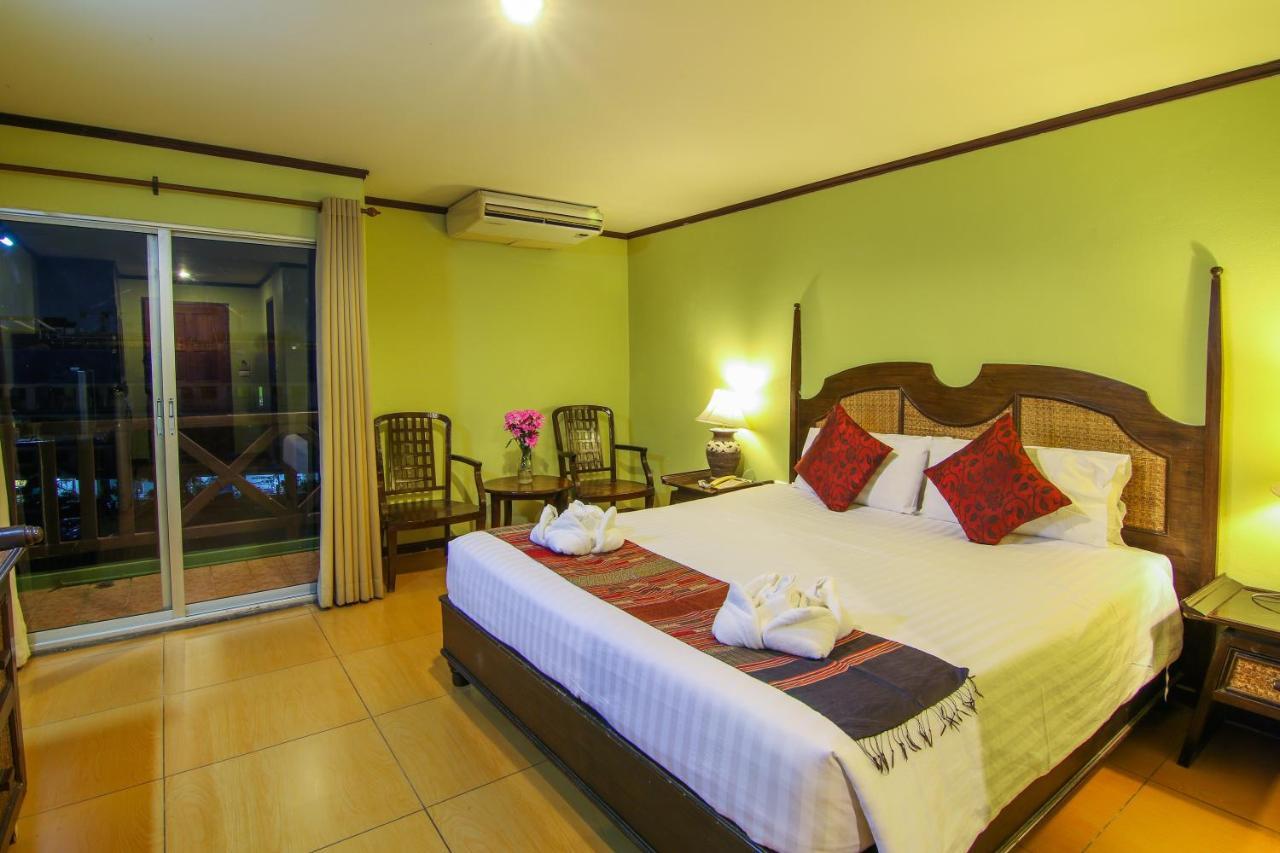 Phuphaya Resort Pattaja Kültér fotó