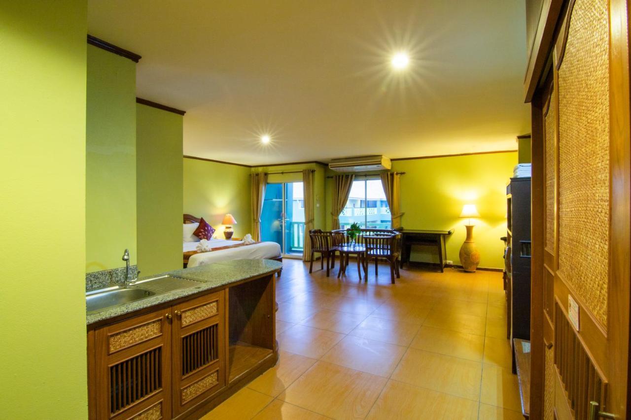 Phuphaya Resort Pattaja Kültér fotó