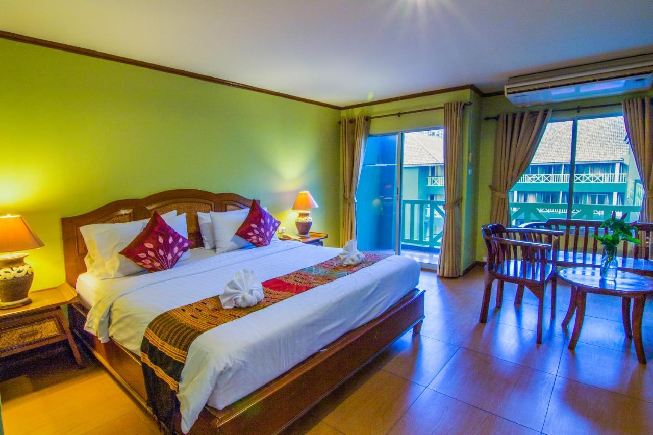 Phuphaya Resort Pattaja Kültér fotó