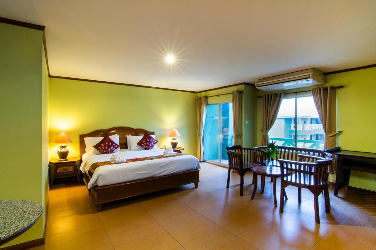 Phuphaya Resort Pattaja Kültér fotó